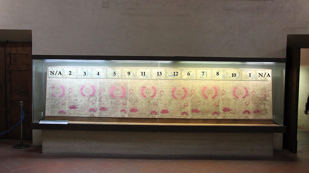 Opus florentinum - Antependium at Santa Maria Novella.
