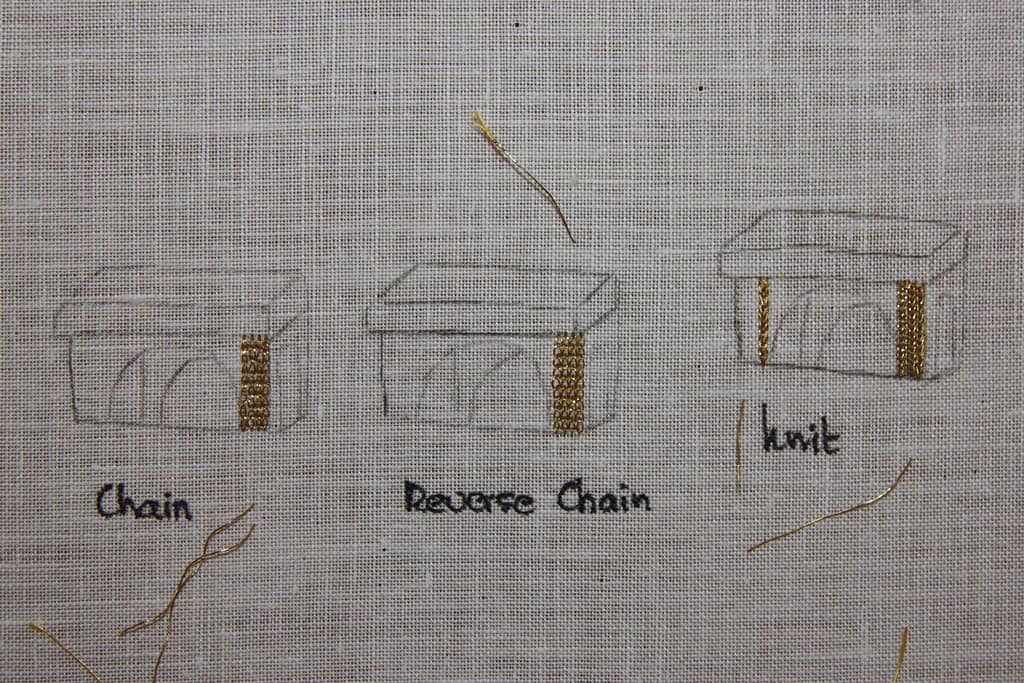 Sainte Chapelle - stitch samples with metal thread on linen