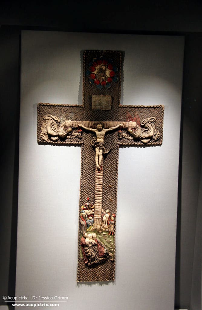 Medieval stumpwork chasuble cross, around AD 1500, Domschatzmuseum Chur.