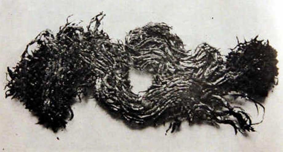 Villach-Judendorf - black and white picture of a scrap of textile
